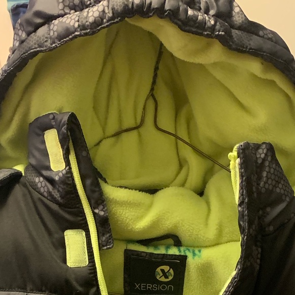 Xersion Boys Camo Puff Coat 8📘 - Picture 5 of 6